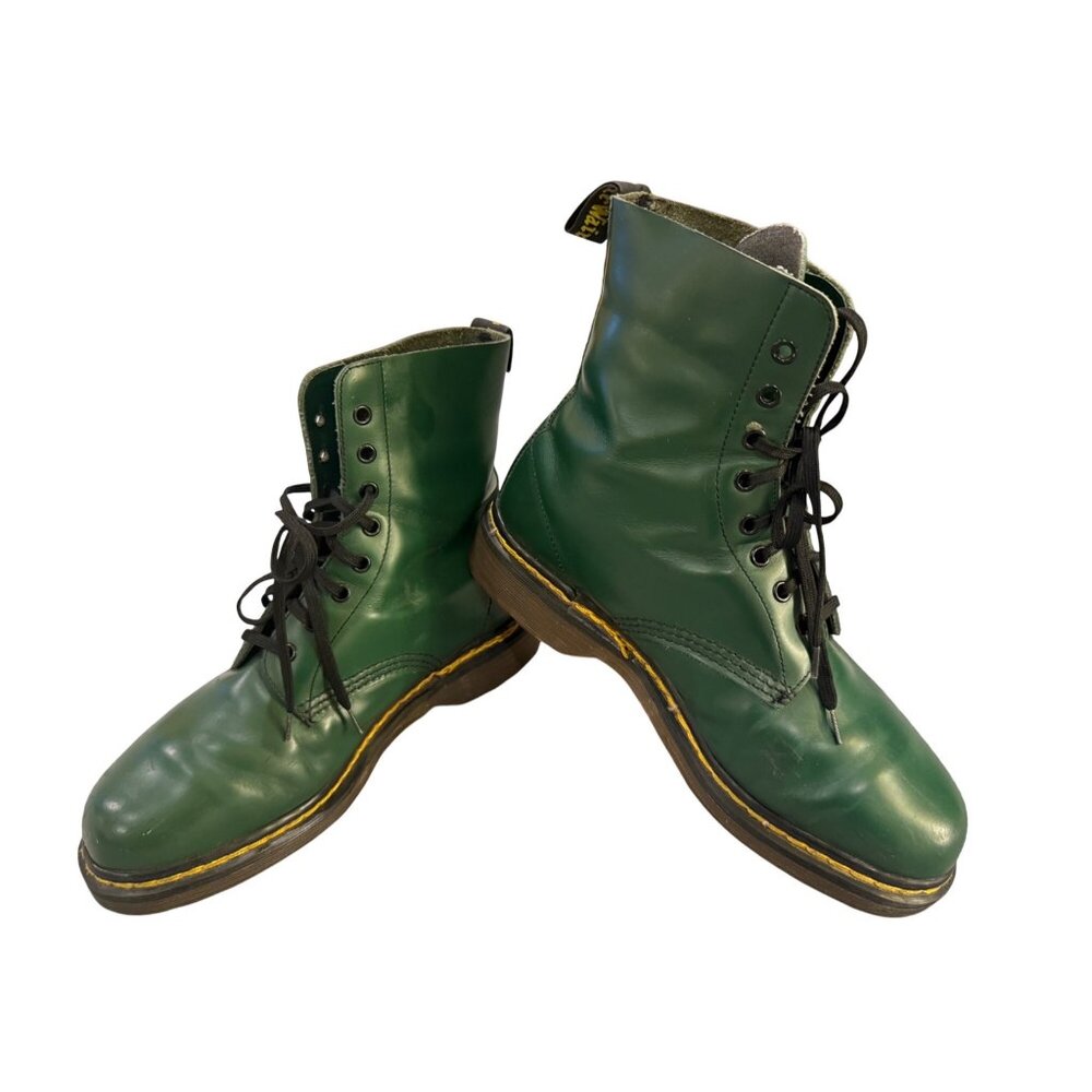 Rare Vintage Dr. Martens Green Leather Boots Unisex Size 6/8 Iconic Style Durabl